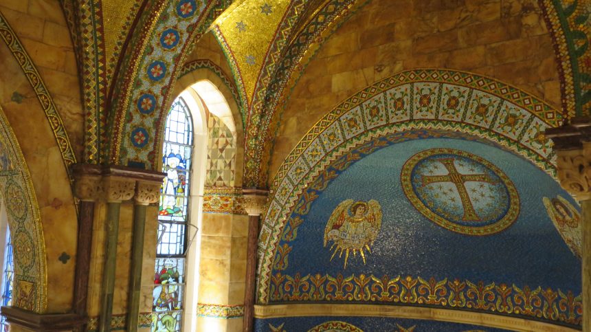 Share your views about the Fitzrovia Chapel